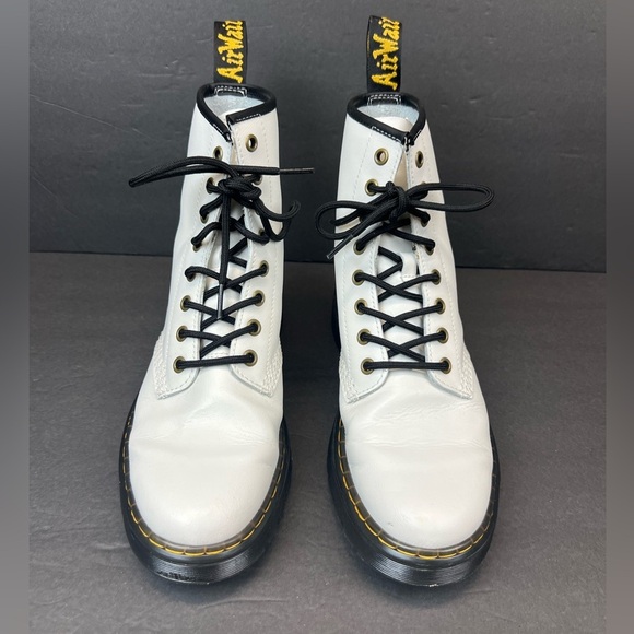 Dr. Martens Zavala Boot Women’s US Size 8 Euro 39 White Leather Combat AW004 - Picture 8 of 11